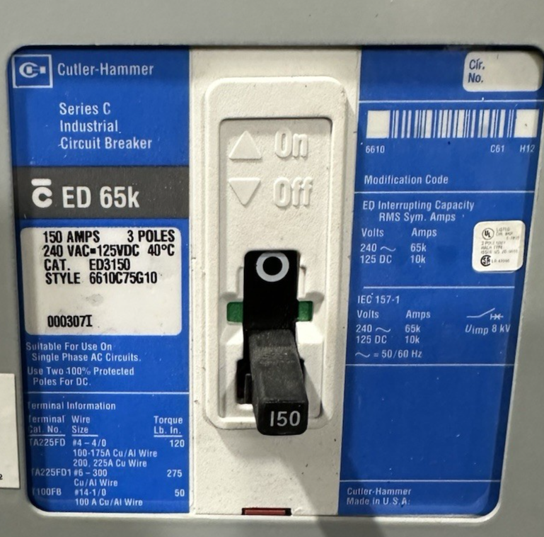 Cutler Hammer PRL1A 150A 3PH Panelboard 120/208V 30 Space Main w/ Clipper System