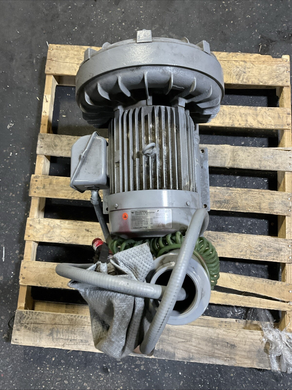 FUJI ELECTRIC VFC804A-7W RING COMPRESSOR 3PH 2POLE 50/60HZ 460V 10HP