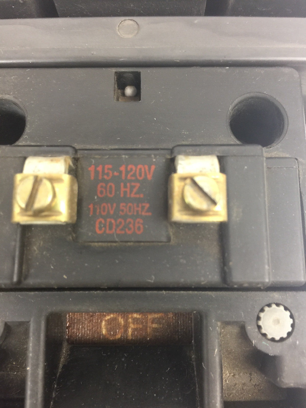ALLEN BRADELY 520E-DOD REVERSING STARTER 600VAC 90A SIZE 3 W/2 599-P3A POWER POL