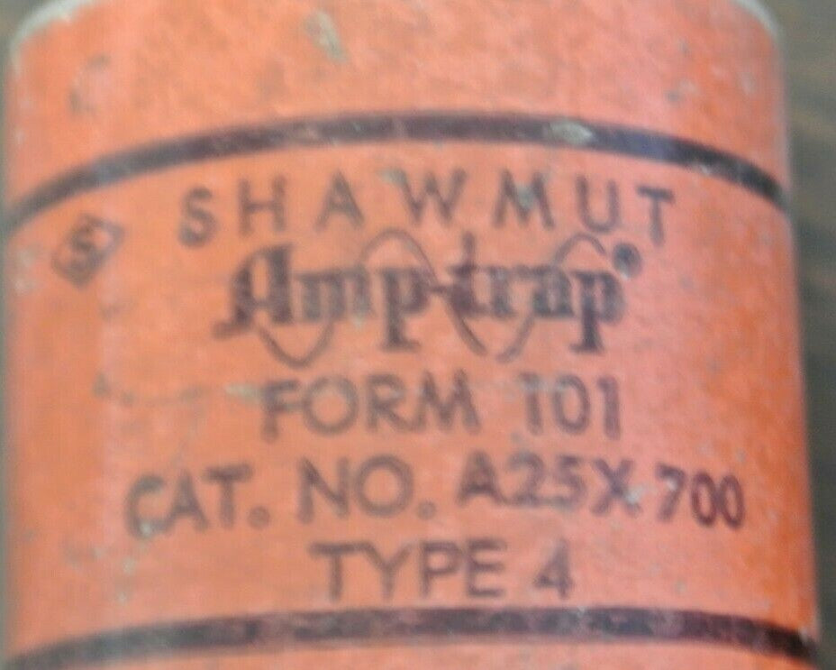 FERRAZ-SHAWMUT A25X700 AMP-TRAP® SEMICONDUCTOR FUSE / 700A / 250V