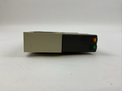 SMC SOLENOID VALVE VQ4200-5 VQ 4000
