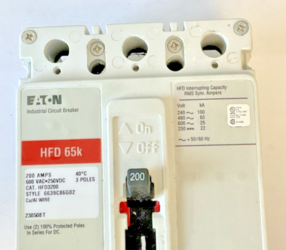 EATON HFD3200 CIRCUIT BREAKER 200AMP 3POLES 600VAC 250VDC
