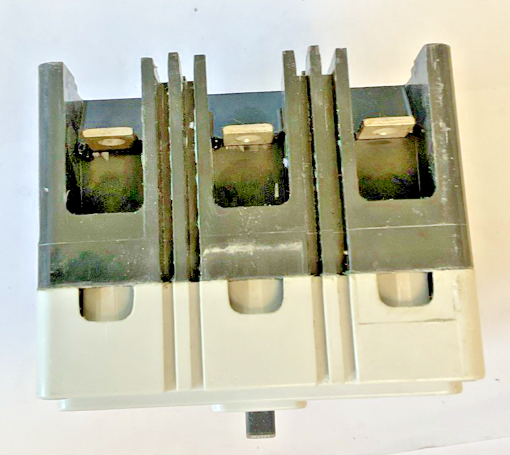 EATON HFD3200 CIRCUIT BREAKER 200AMP 3POLES 600VAC 250VDC