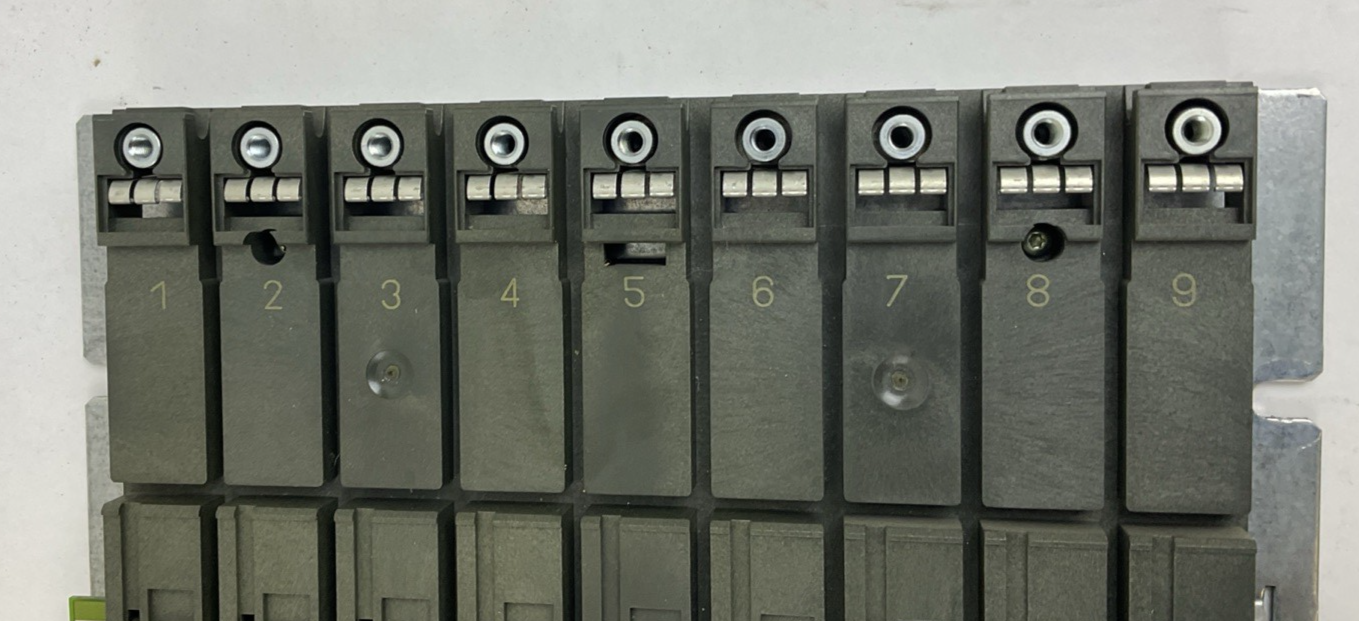 SIEMENS 6ES7 7400-1JA01-0AA0 9 SLOT RACK SIMATIC S7