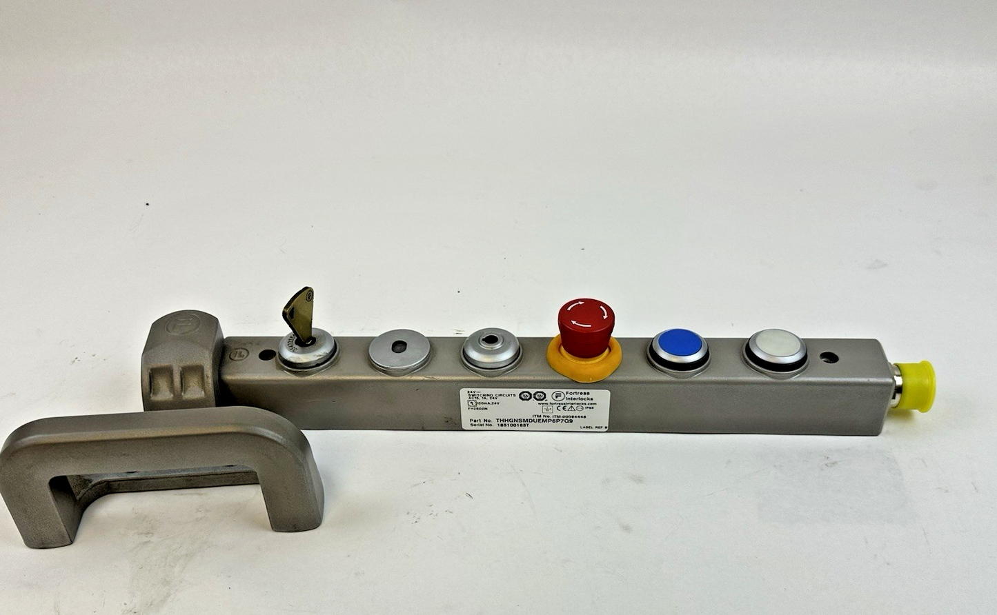 FORTRESS INTERLOCK 24V THHGNSMDUEMP6P7Q9 SAFETY SWITCH W/ KEY & Handle Actuator