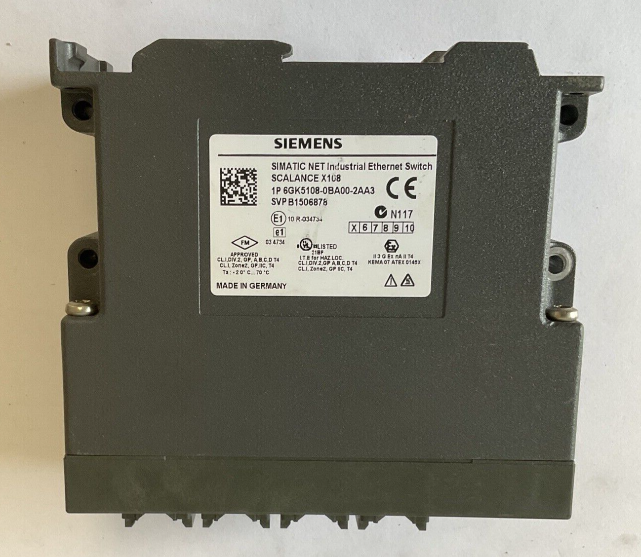 SIEMENS 108-0BA00-2AA3 ETHERNET SWITCH 24VDC  0.15A