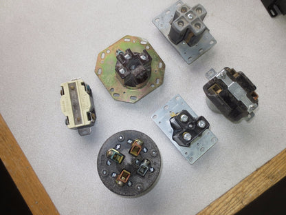 MIXED LOT - PLUG & RECEPTACLES - HUBBELL, LEVITON, PASS & SEYMOUR, GE - LOT of 6