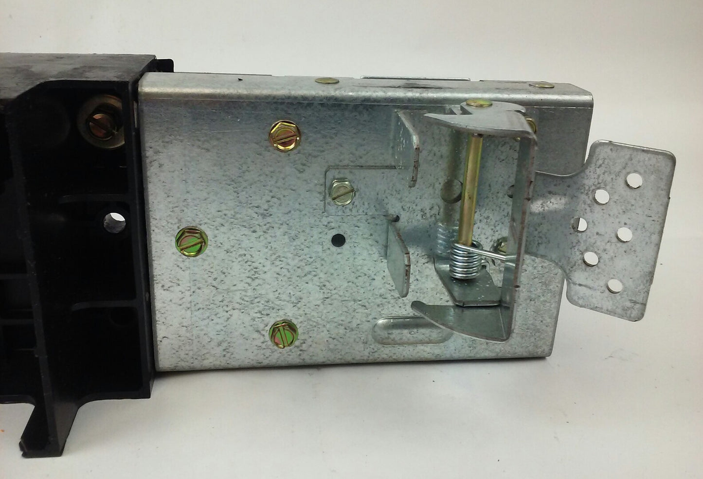 GE AMC4SE CIRCUIT BREAKER MODULE MODEL 1, 300A, 600V, 4P, USED GOOD CONDITION