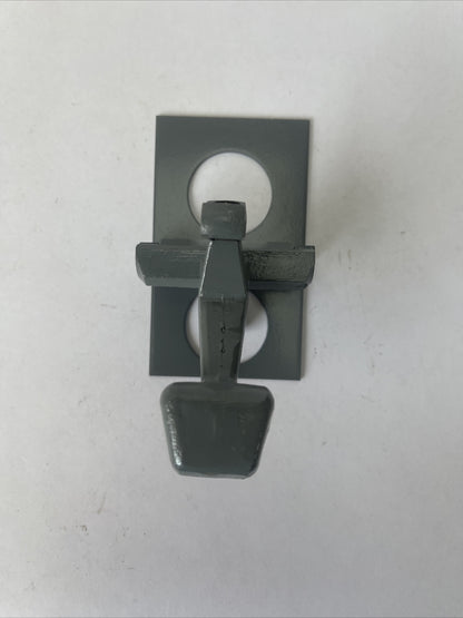 CUTLER HAMMER 10250TA14 LEVER OPERATOR FOR 2 VERTICALLY MTD. FLUSH PUSHBUTTONS