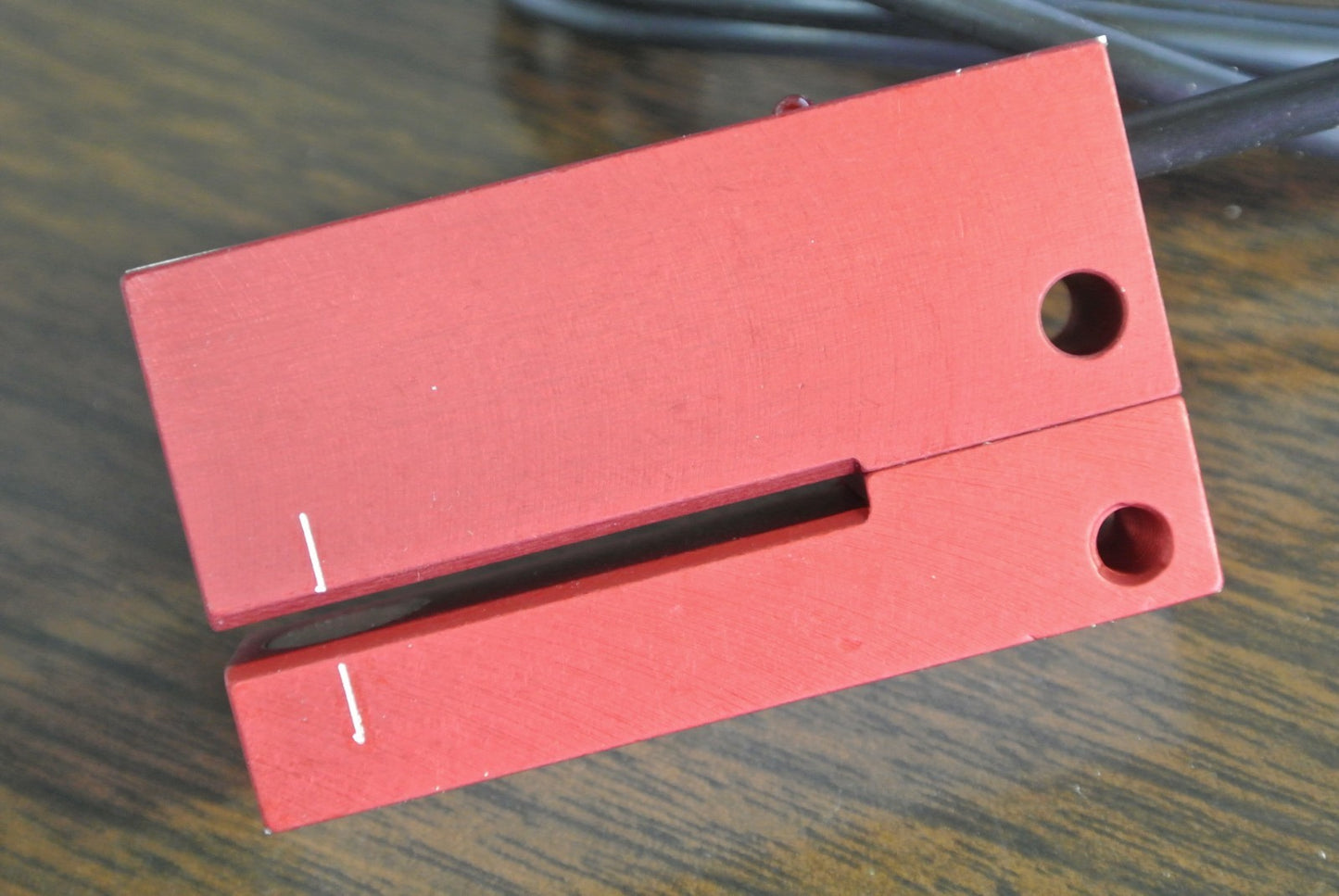 NAMCO EP110-14260 PHOTOELECTRIC SLOT SENSOR - RETRO-REFLECTIVE - GS05/2G LEUZE