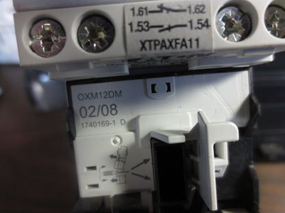 EATON XTPR2P5BC1 STARTER + XTCE007B10 CONTACTOR + OXM12DM + XTPAXFA11 AUX CONTAC