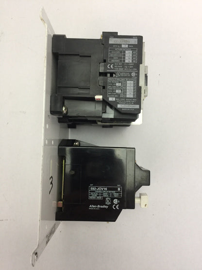 ALLEN BRADLEY 105-A09NDJ0V REVERSING STARTER 100-A09ND3 600VAC 9A 592-J0V16 W33