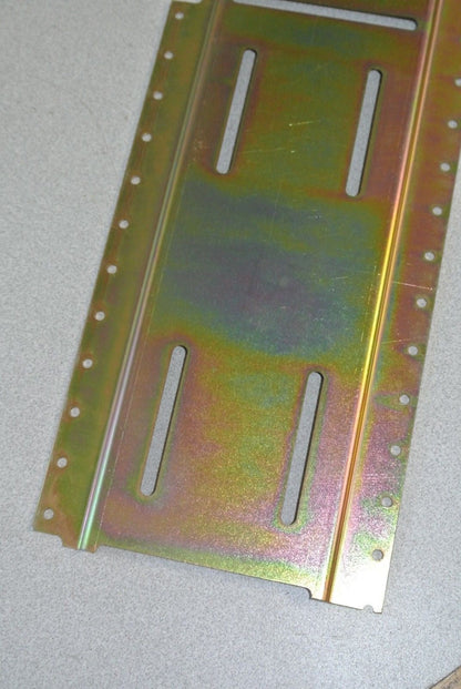 SQUARE D 8501 H-12 / MOUNTING TRACK for CLASS 8501 TYPE H RELAYS / NEW SURPLUS