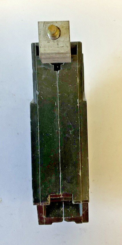 GENERAL ELECTRIC THQB115 CIRCUIT BREAKER 15A 120/240VAC  ***LOTOF3***