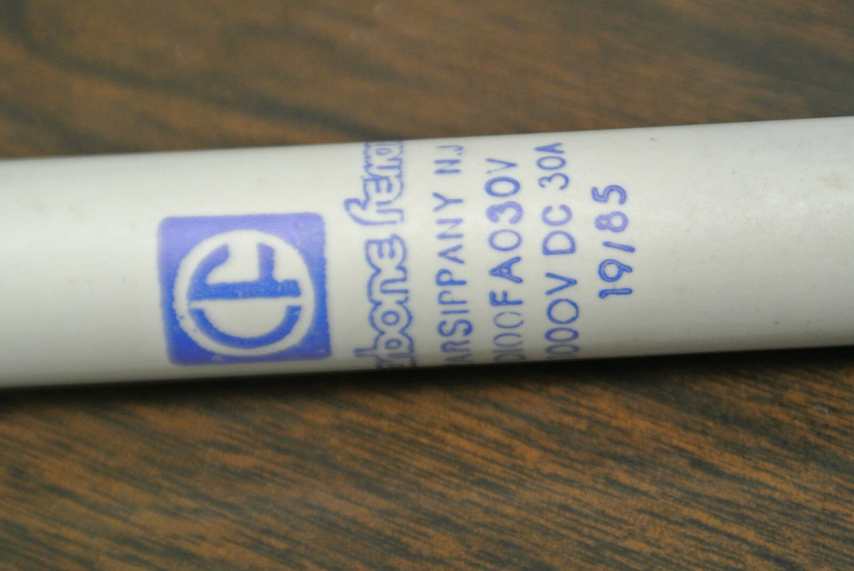 CARBONE FERRAZ D100FA030V / J-86281 FUSE / 30A / 1000VDC / NEW SURPLUS