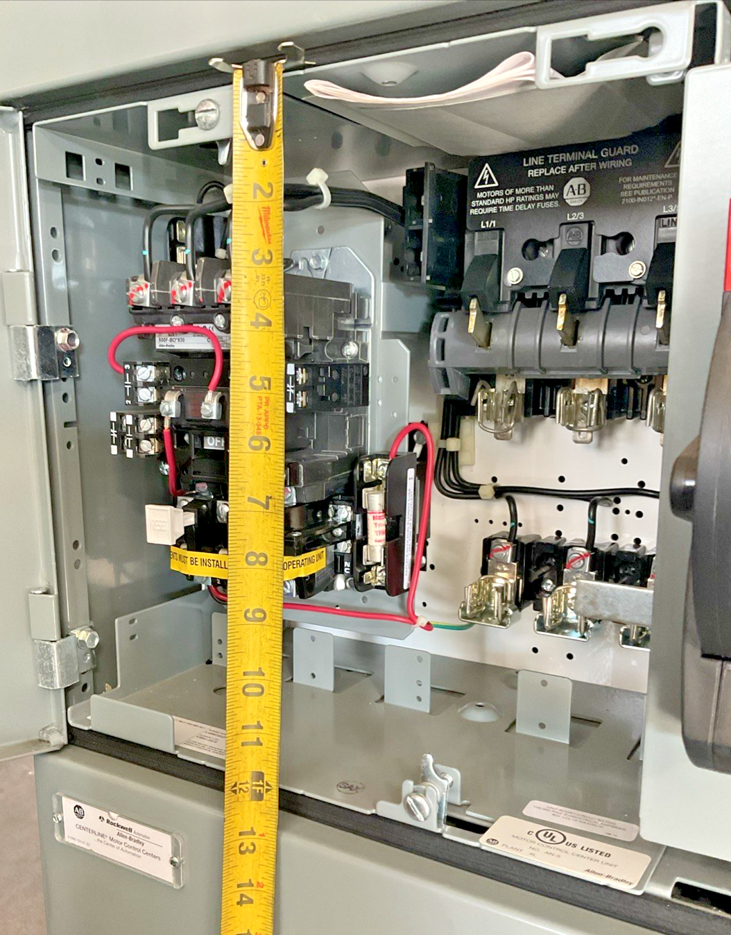 ALLEN BRADLEY BUL. 2100 650142274/100 MCC SIZE1 TYPE 12 ENCLOSURE 6:12"BUCKETS