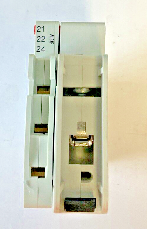 ALLEN BRADLEY 1489-A1D050 CIRCUIT BREAKER SER.A W/ 1489-AAHH3 AUX***LOTOF3***