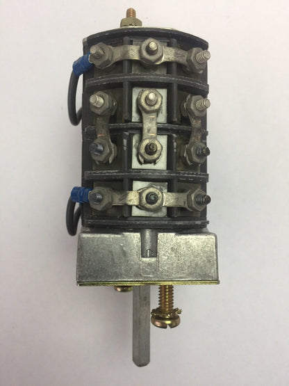 WESTINGHOUSE 658A615G02 TYPE W2 SWITCH 600V 20A ROTARY SWITCH MISSING HANDLE