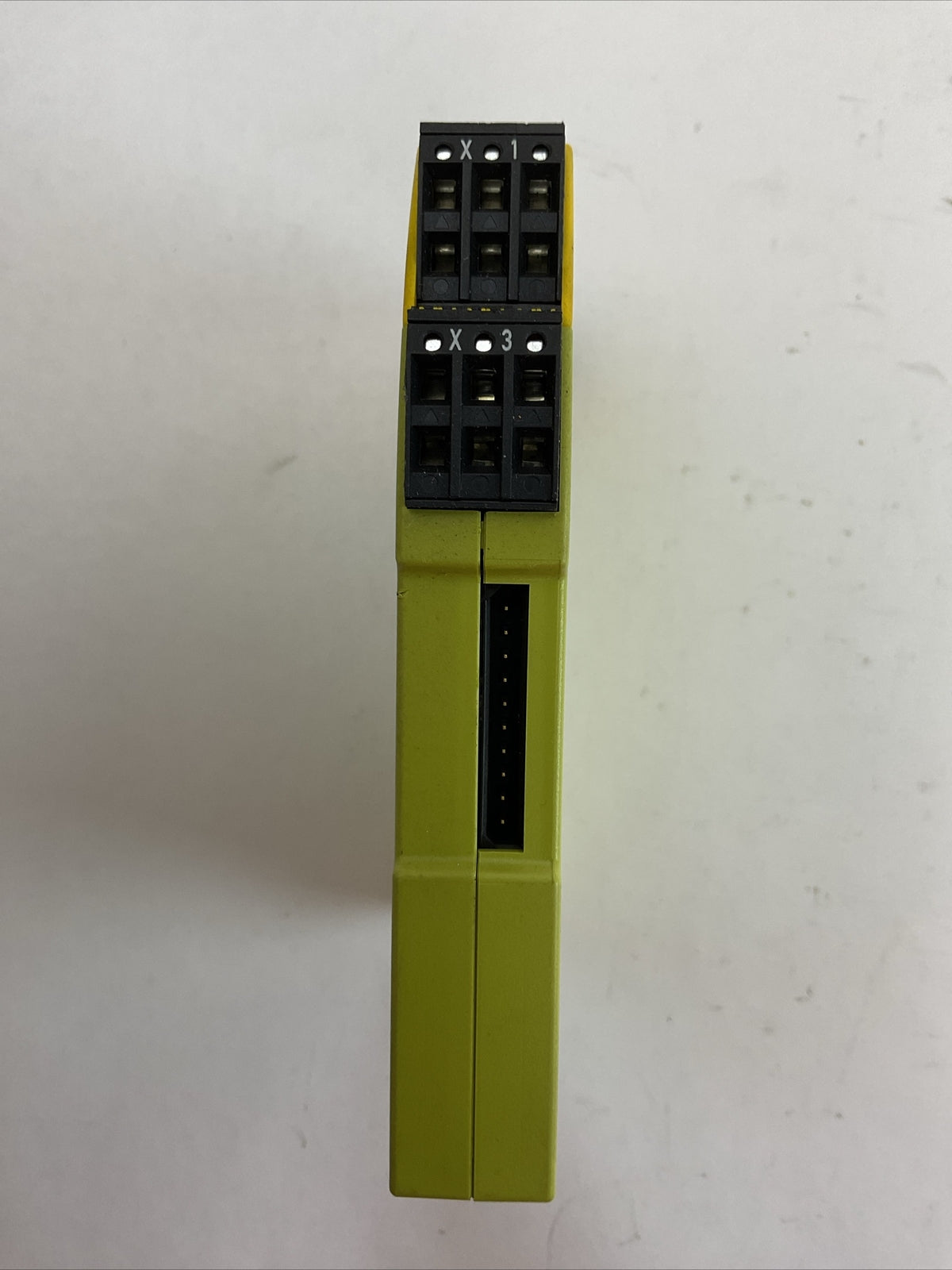 PILZ PNOZ s7 C 24VDC 4n/o 1n/c SAFETY RELAY 24VDC