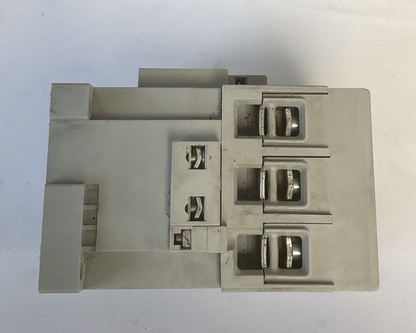 ALLEN BRADLEY 100-C60*00 CONTACTOR SER.B 600VAC 100A 6KV W/100S AUX SER.B