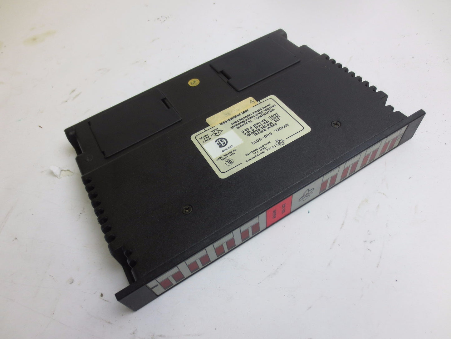 TEXAS INSTRUMENTS / SIEMENS 500-5012 220V OUTPUT MODULE