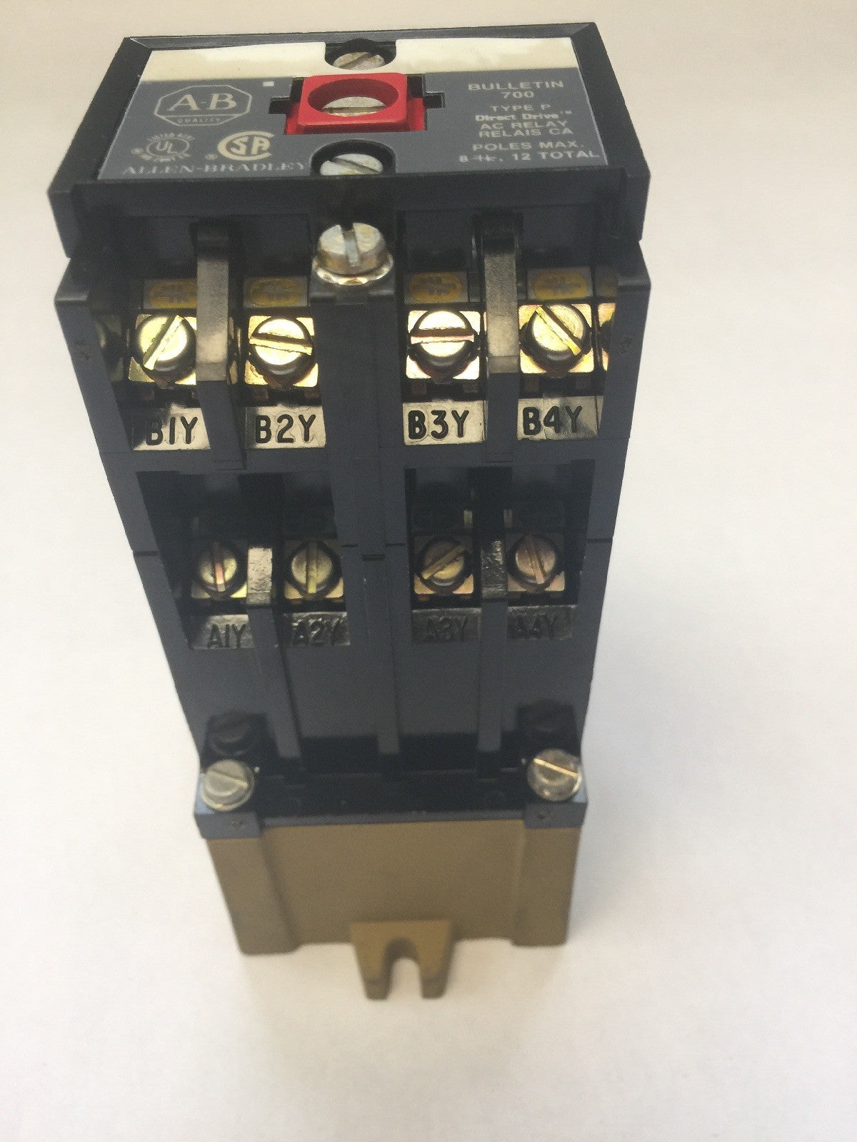 ALLEN BRADLEY 700-P800A1 AC RELAY 115-120V 60HZ 110V 50HZ SER B