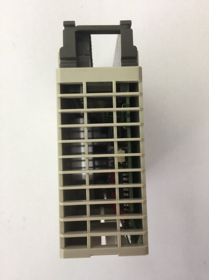 AEG MODICON DAP 217 / AS-BDAP-217 DISCRETE OUTPUT,TRUE LOW 16 X 5-24 VDC