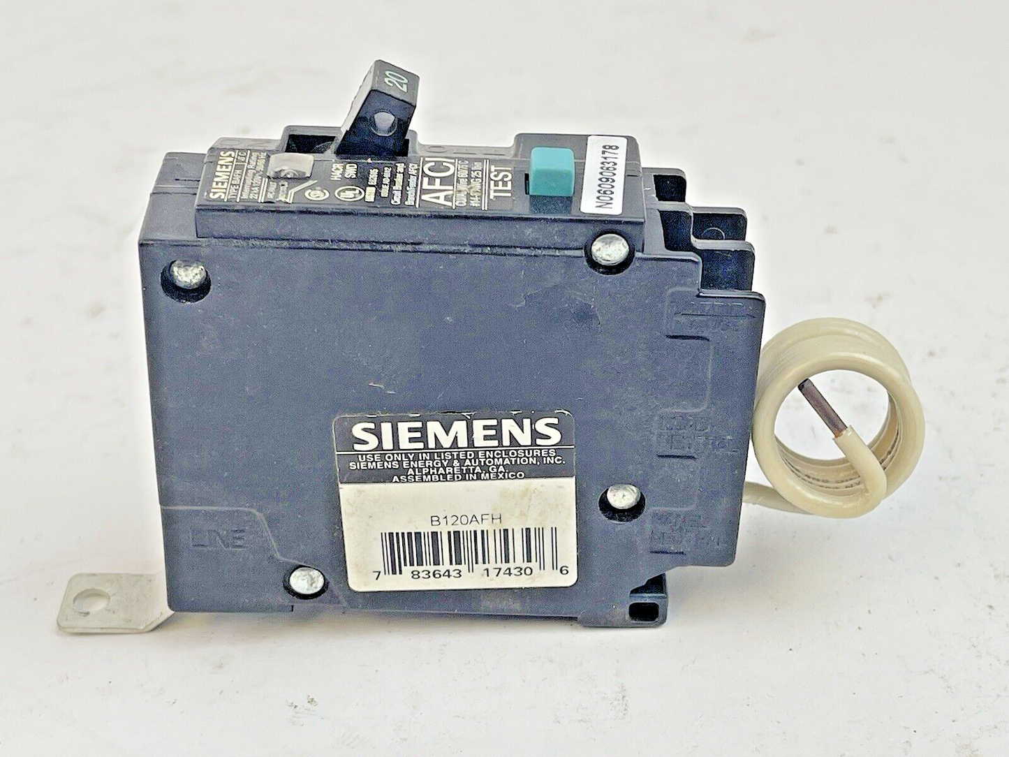 SIEMENS -  B120AFH - CIRCUIT BREAKER & BRANCH FEEDER - 20A/ 1 POLE/ 120 VAC -NEW