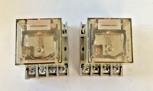 OMRON MK2PN-S RELAY 10A   W/ALLEN BRADLEY 700-HN125 BASE SER.A 10A** LOTOF2**