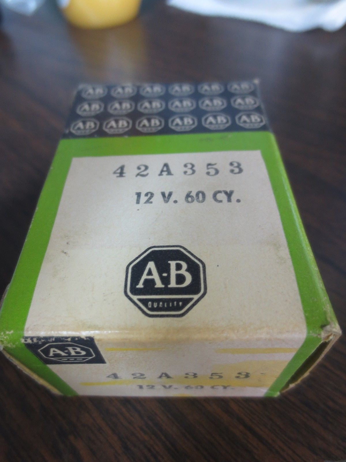 ALLEN-BRADLEY 42A353 COIL 12V/60Hz - NEW SURPLUS