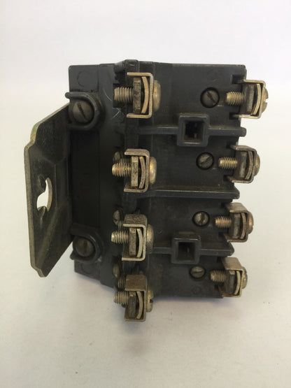 ALLEN BRADLEY 702BOE93 CONTACTOR 600VAC 30A SERIES K 71A86 COIL 120V 60HZ