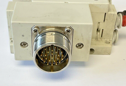 SMC SS5V1-W10CD-03B-C6 MANIFOLD