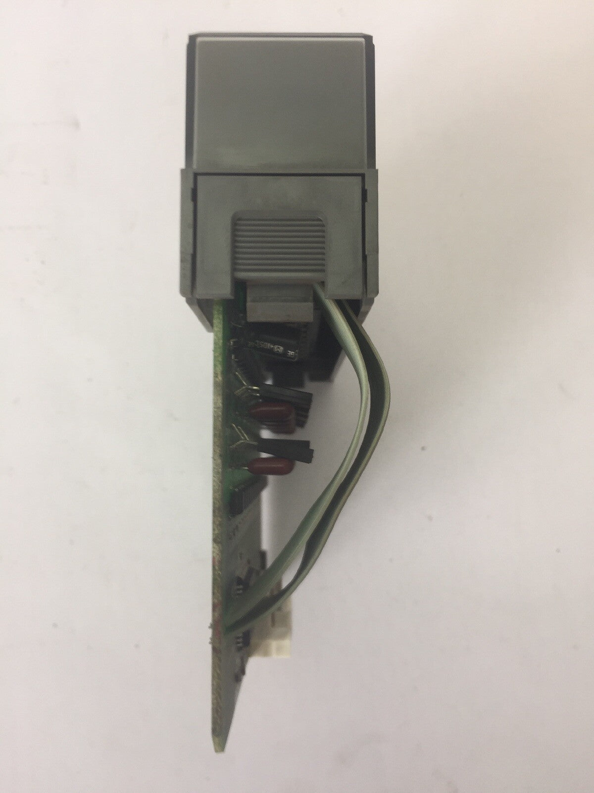 ALLEN BRADLEY 1746-OV16 INPUT MODULE SER C 10-50VDC