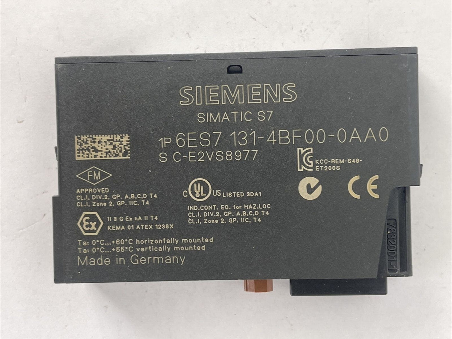 SIEMENS 1P 6ES7 131-4BF00-0AA0 8 DIGITAL INPUT MODULE 24VDC