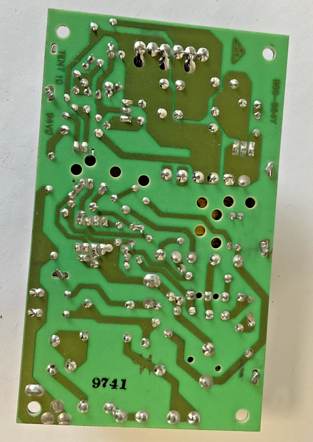 TRI-MAG UV 440-5 POWER SUPPLY 230VAC 0.6A 12VDC 3.3A 50/60HZ