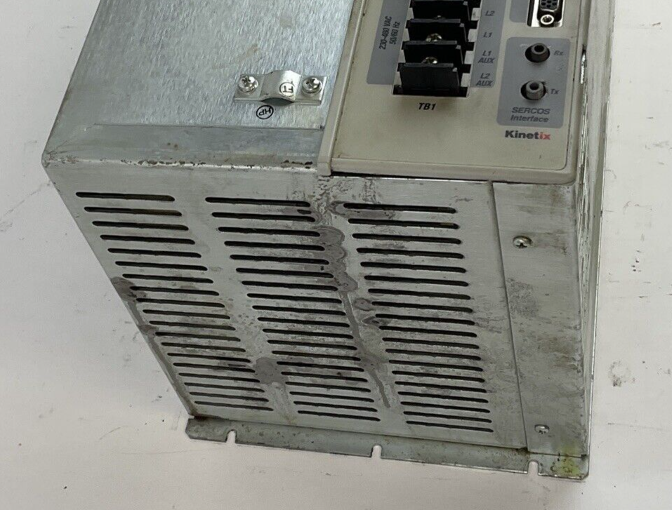 ALLEN BRADLEY  2098-DSD-HV220-SE SERVO DRIVE SER.B  3PH FIRM V1.60 COVER BROKEN