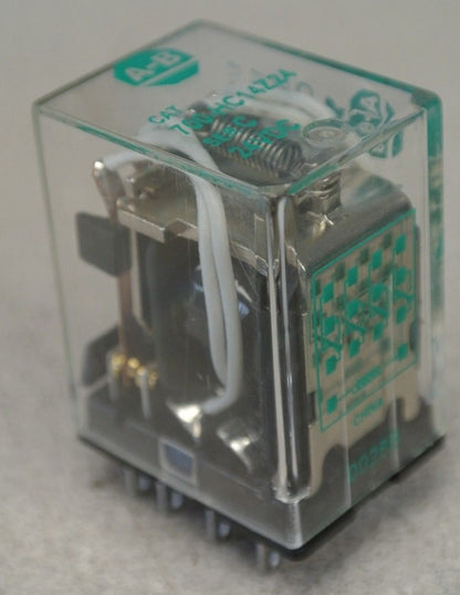 ALLEN-BRADLEY 700-HC14Z24 RELAY / 3A / 4PDT / 24VDC / NEW SURPLUS
