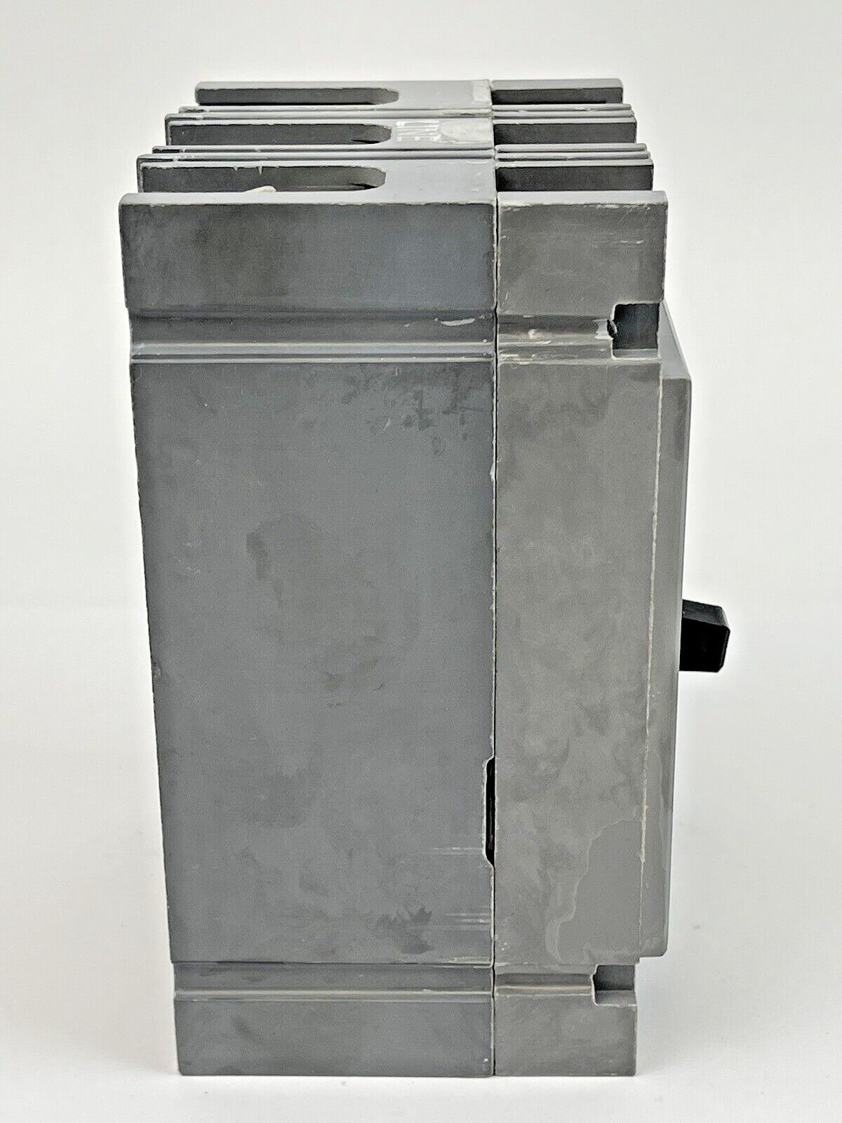 WESTINGHOUSE- HFB2125 - CIRCUIT BREAKER - 2P, 125A, 50C, 600 V AC, 250 V DC