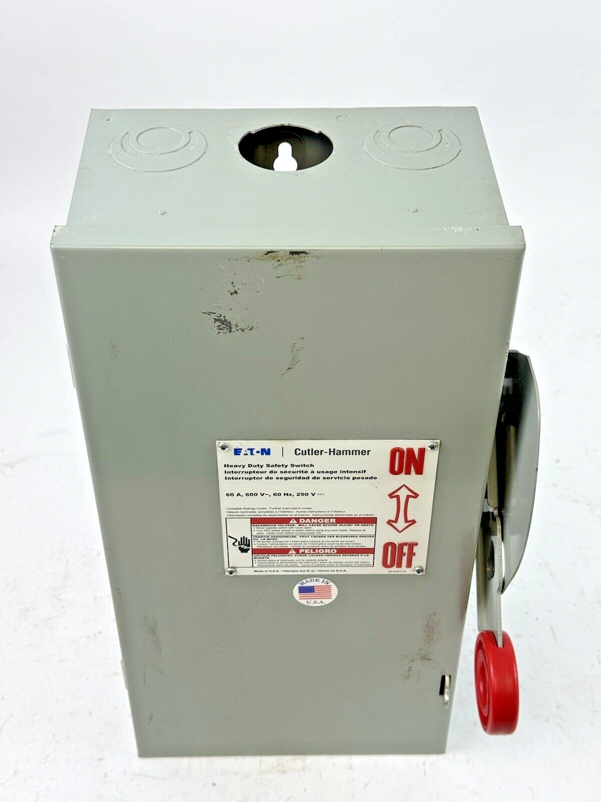 EATON - DH361UGK SER. B - HD SAFETY SWITCH - 30A/ 600VAC/250DC / 3 POLE/ TYPE 1