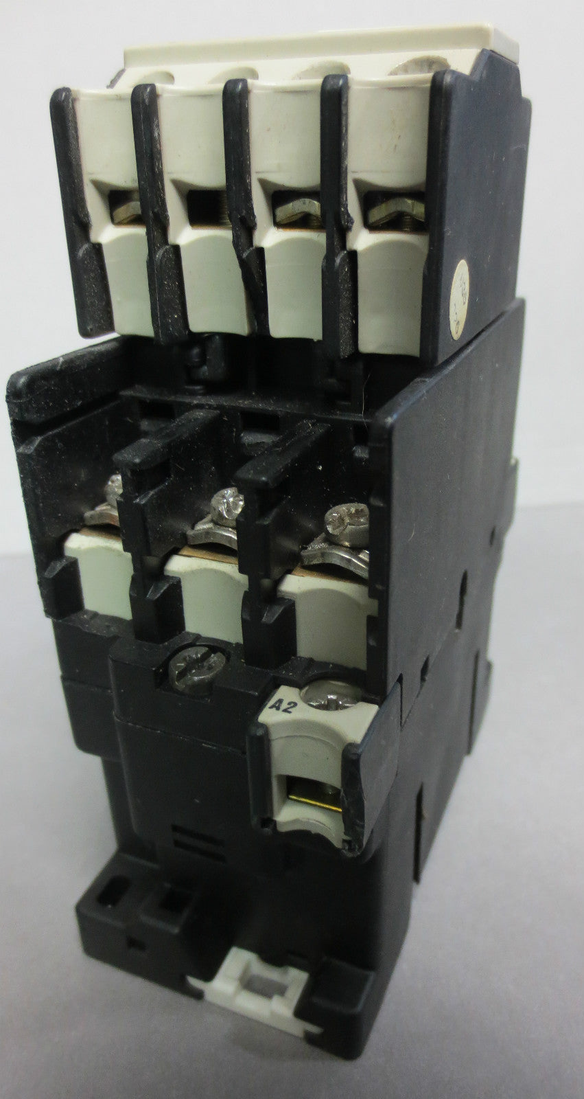 KLOCKNER-MOELLER DIL 0 M + 31 DIL M RELAY / CONTACTOR ASSEMBLY