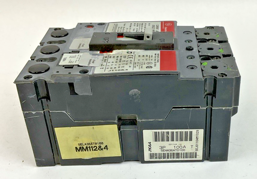 GE SELA36AT0100 CIRCUIT BREAKER 100A 600VAC 3POLE W/SRPE100A100 TRIP