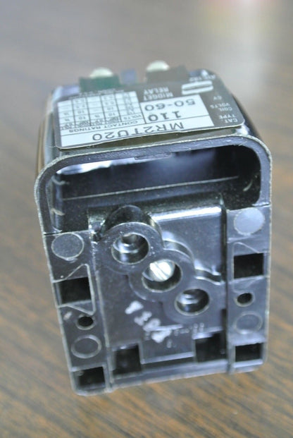ARROW HART / COOPER MR2TU20 MR RELAY, 2 POLE, OPEN & CLOSED / 110V - BOX of 10