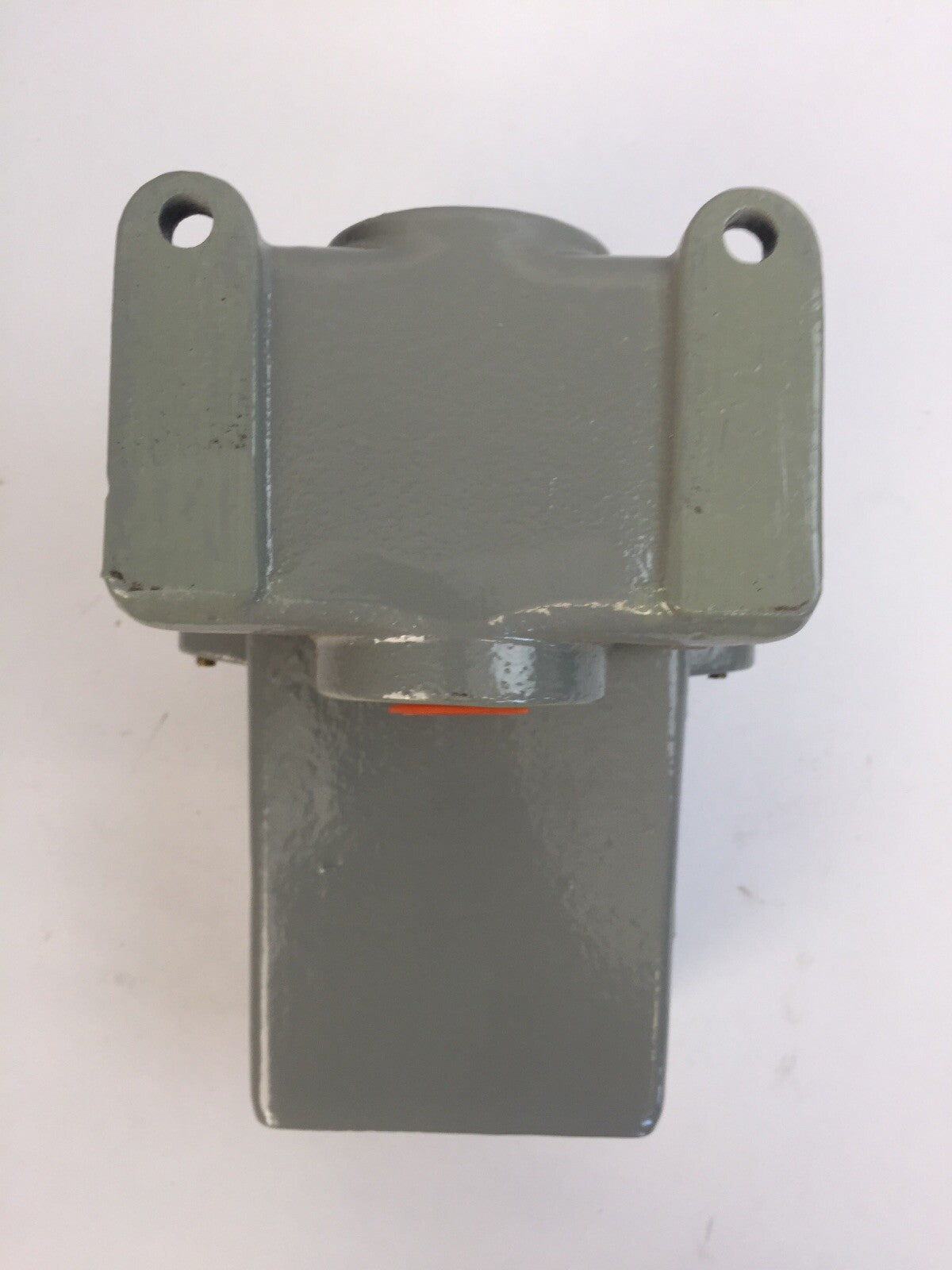 ITE ROWAN 2080-I-11 PUSH BUTTON STATION WITH ZERK 600VAC 6A/125V 3A/250V 1.5A/