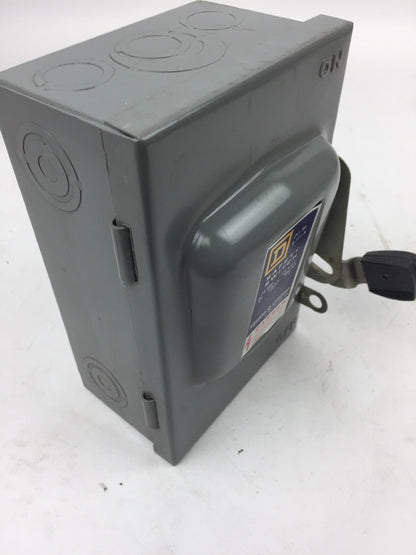SQUARE D D-121-N SAFETY SWITCH 30 AMP 120 V.A.C. PH 1 STD H.P. 1 1/2 MAX H.P. 2