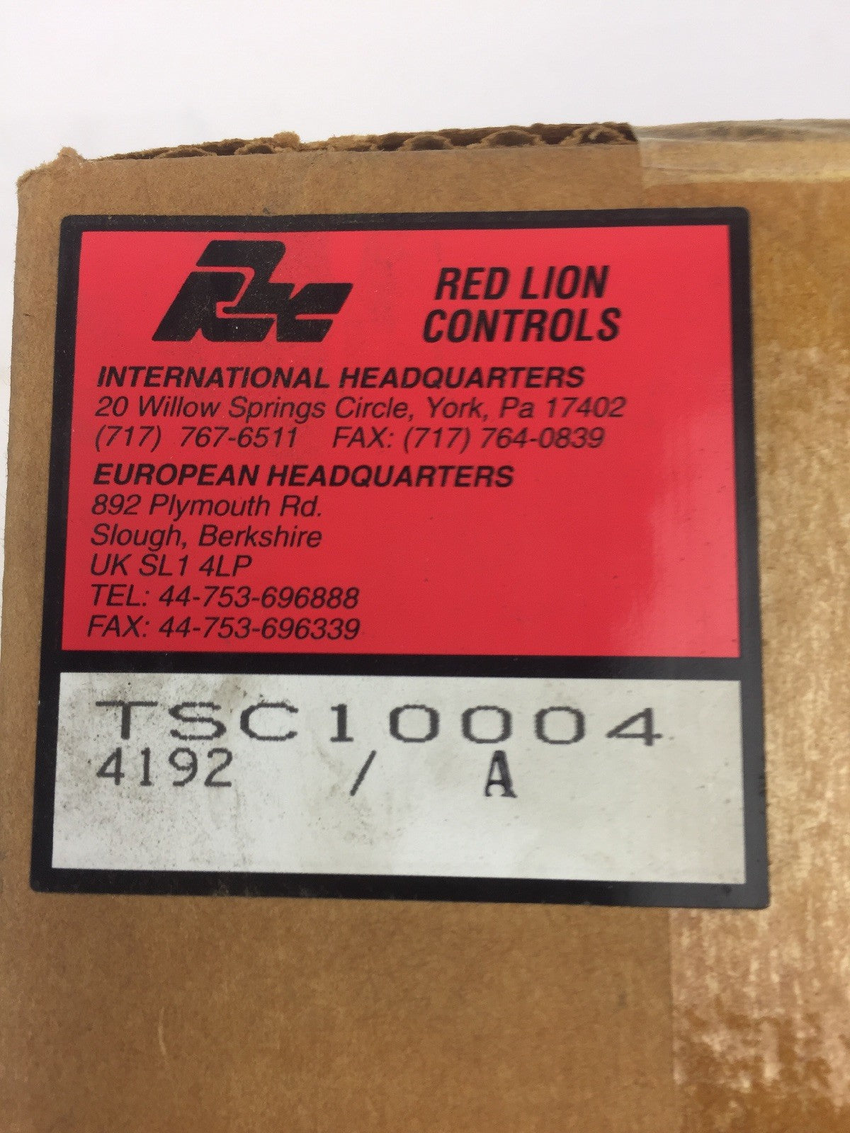 RED LION TSC10004 TEMPERATURE CONTROLLER