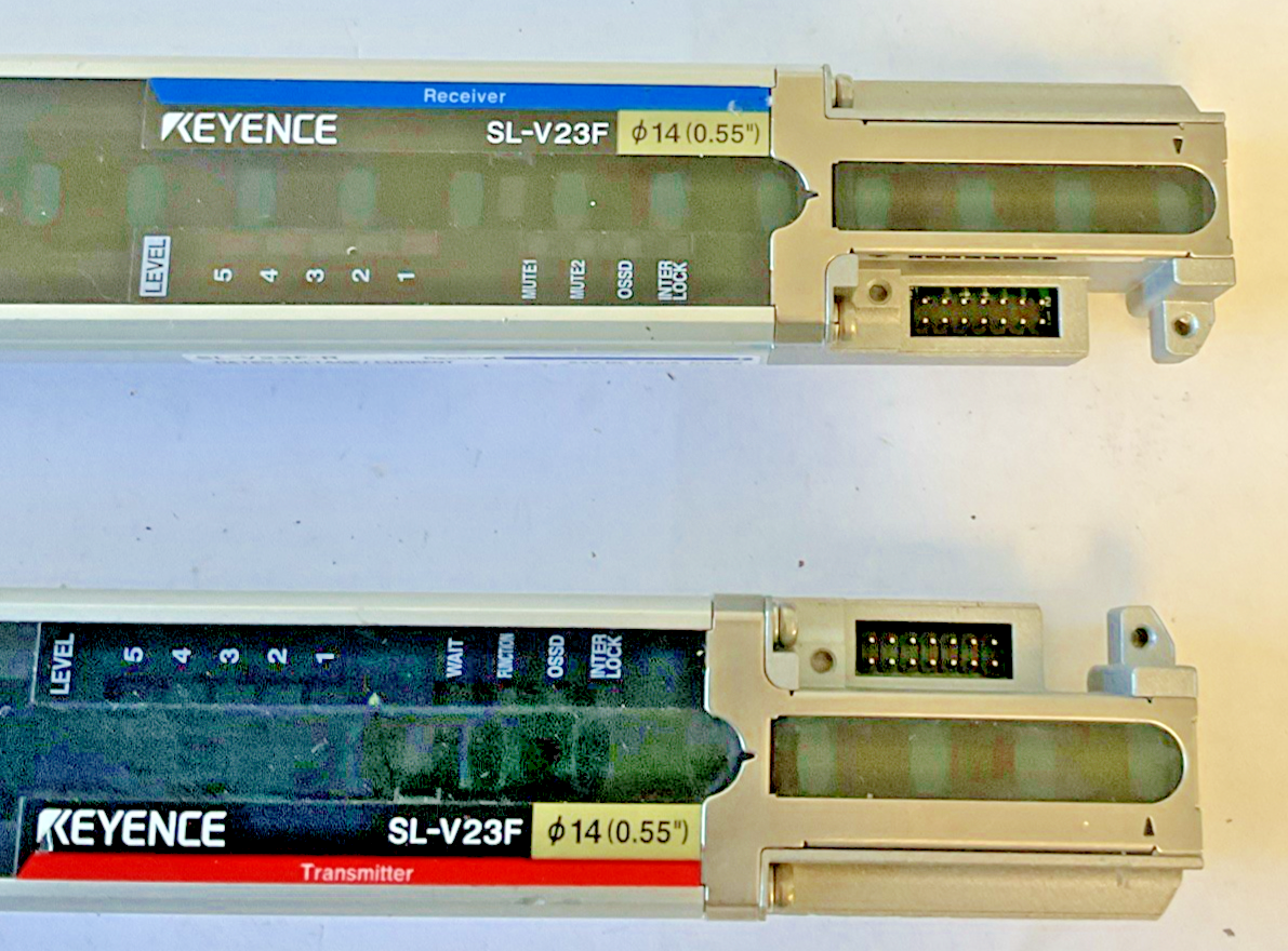KEYENCE SL-V23F TRANSMITTER AND RECIEVER 24VDC 78MA VER.3 9.1MS TYPE4