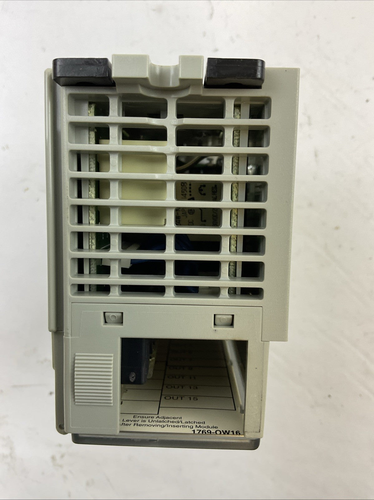 ALLEN BRADLEY 1769-OW16 SER A F/W REV 3.1 DIR/VER 10000206742/00 16PT 5-265VAC