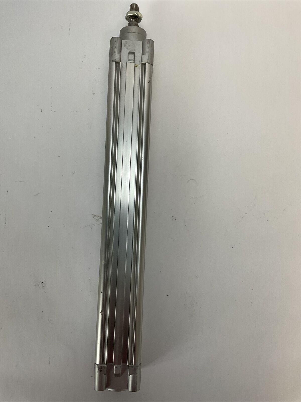 FESTO DNC-32-250-PPV-A CYLINDER  pmax. 12 bar
