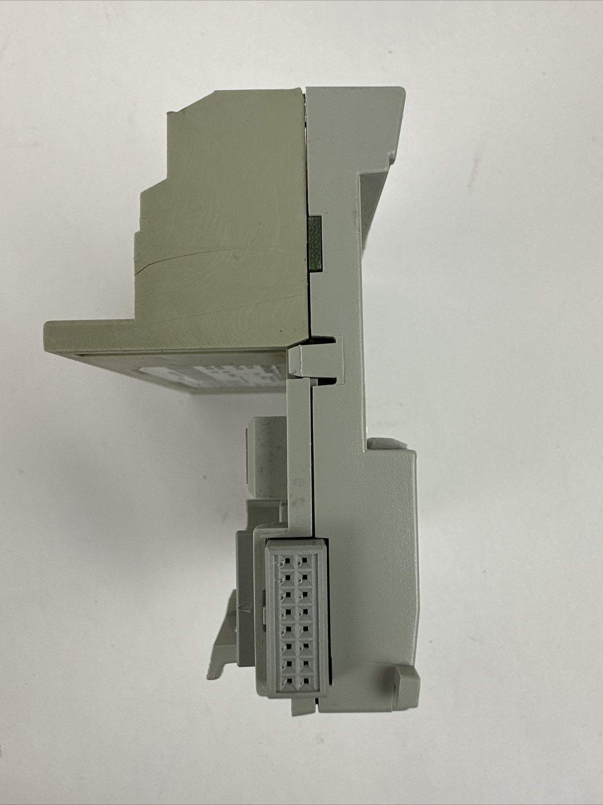 ALLEN BRADLEY 1794-TBN SER A REV A02 FLEXBUS 5VDC I/O TERMINAL BASE 240VAC
