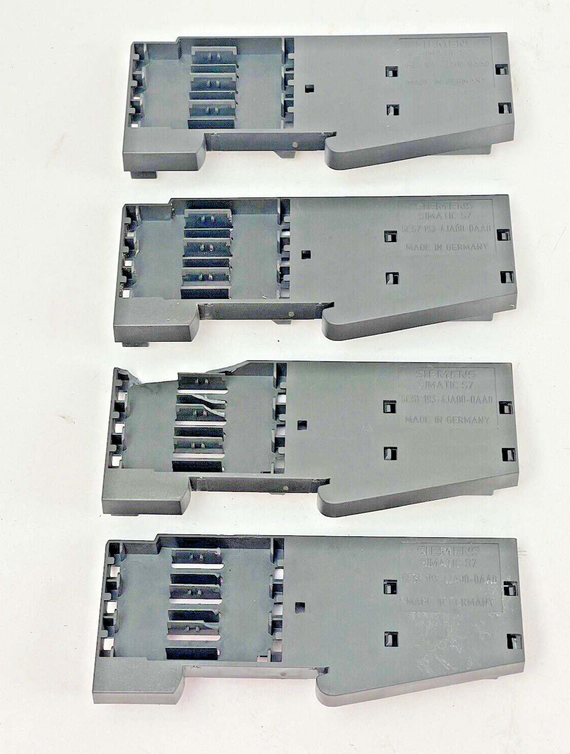 SIEMENS *LOT OF 4* 6ES7 193-4JA00-0AA0 SIMATIC S7  TERMINAL MODULE SIDE PLATE